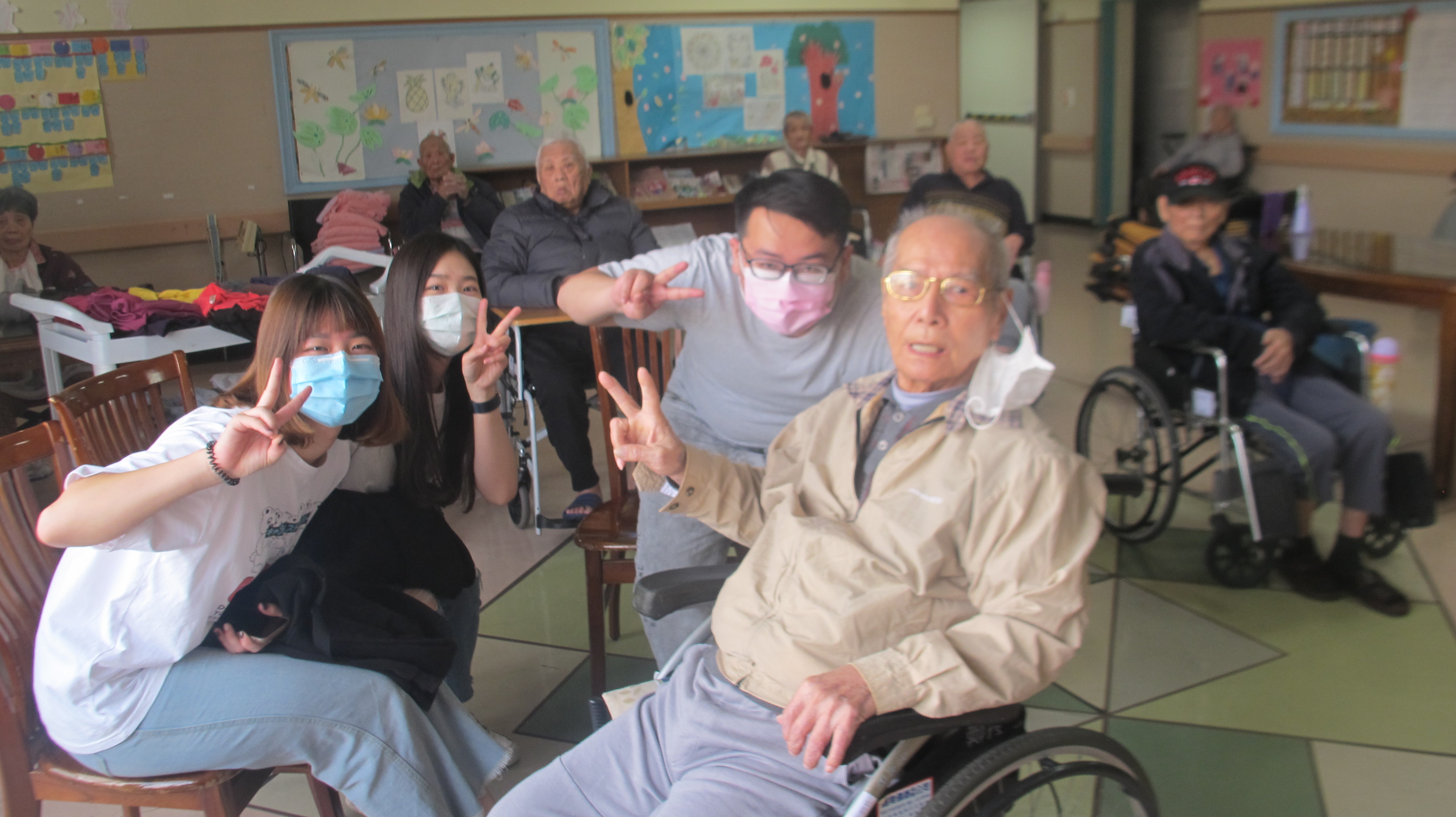 2020-12-25中正大學志工關懷活動