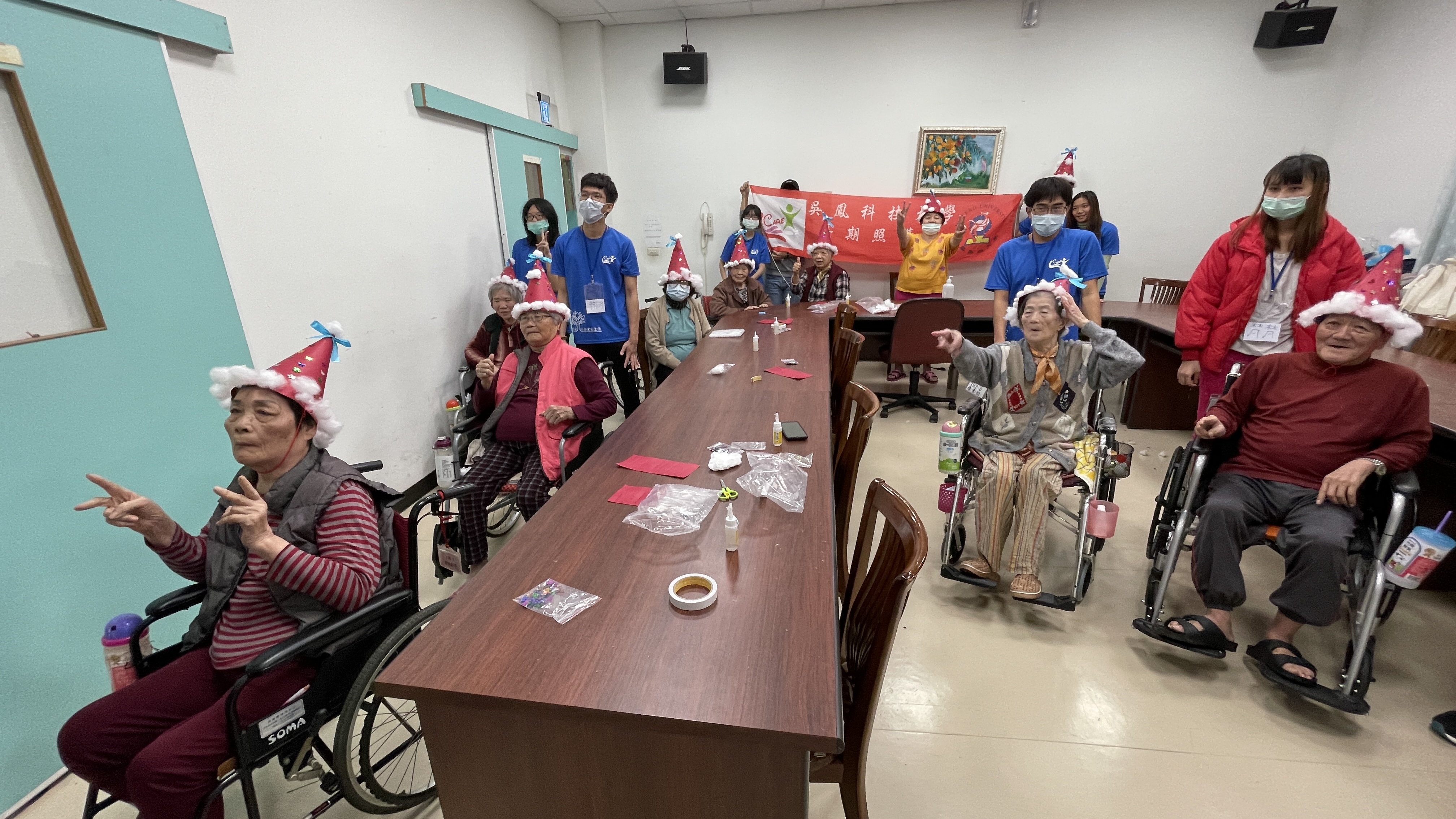 2020-12-17吳鳳科大志工關懷