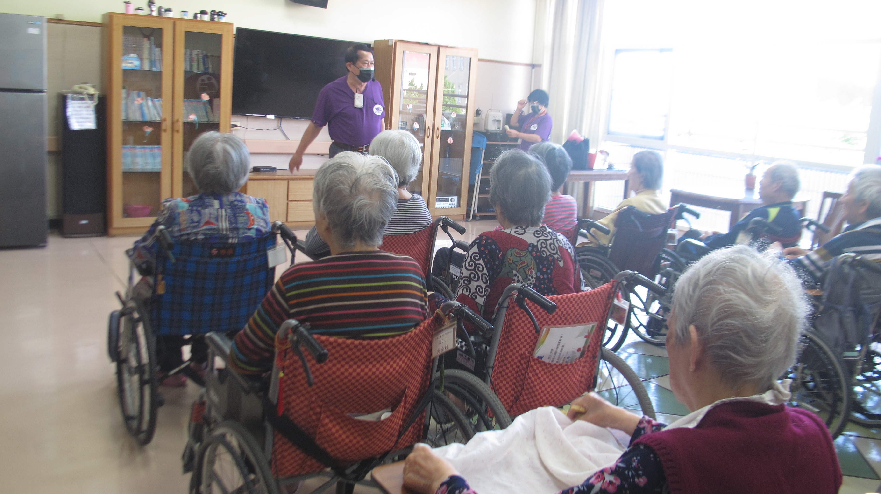 2021-05-11信望愛關懷長輩活動