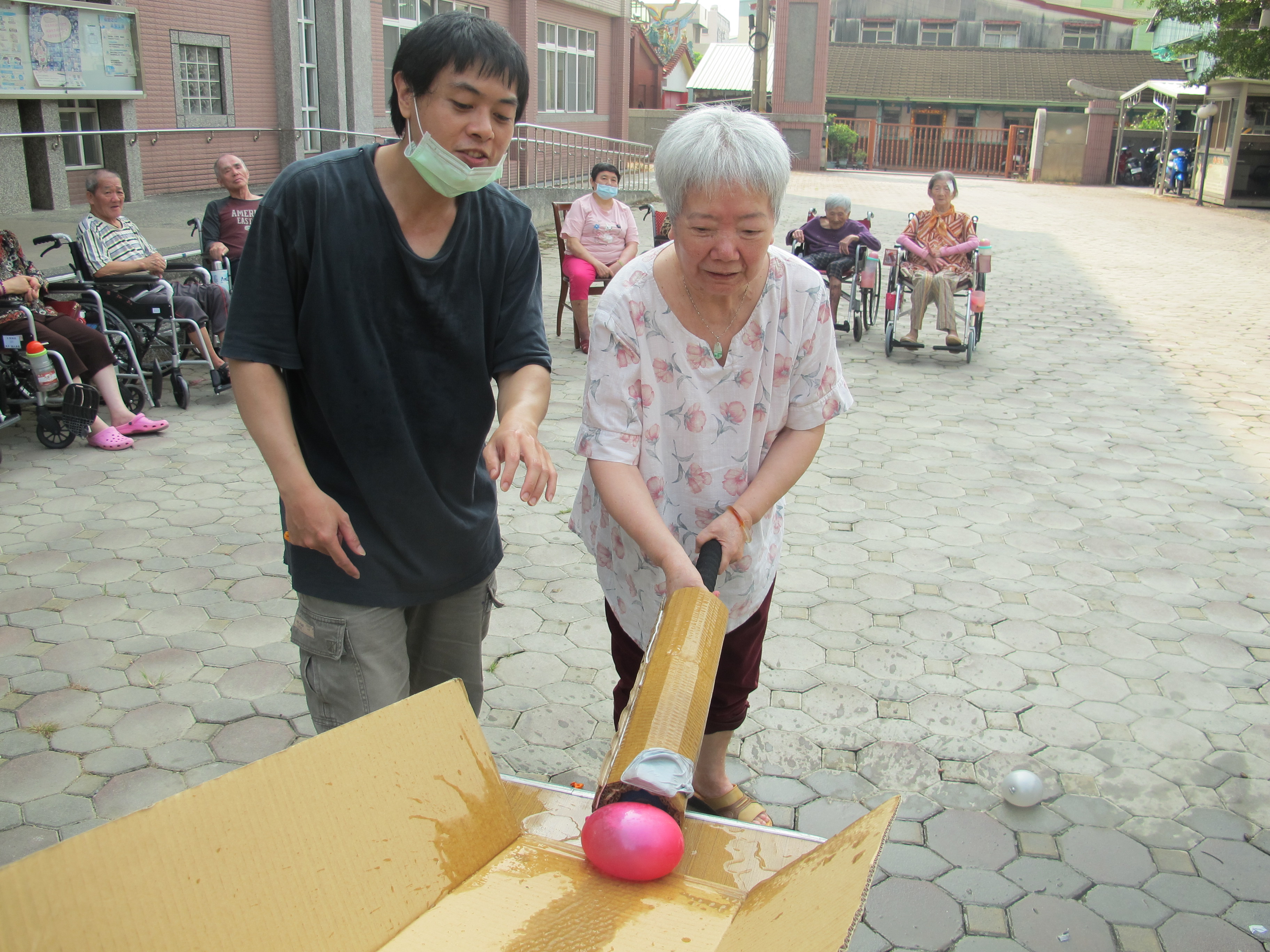 2020-09-04台南護專社工學分班學生關懷活動