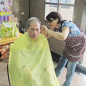 2016-09-07-嘉大義剪