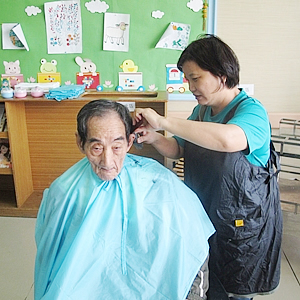 2016-11-02-嘉大義剪