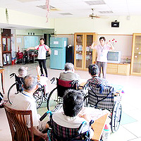 2015-04-07 信望愛關懷